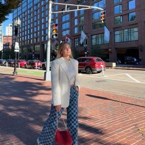 Meet your Posher, Patricia